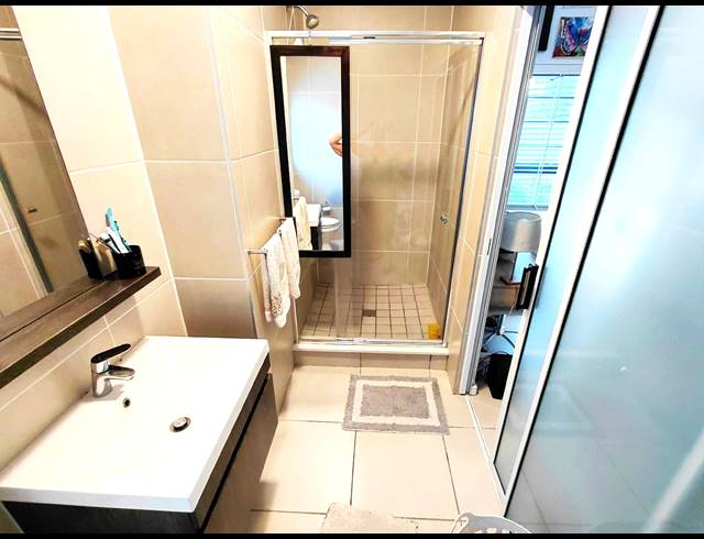 3 BEDROOM APARTMENT FOR SALE IN SANDOWN